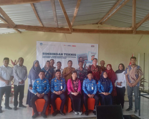 Bimtek Penulisan Cerita Anak Berbahasa Seram Dilakukan di SBT