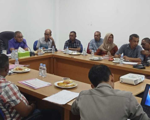 Buru Selatan Terancam Kekurangan Bapok dan BBM