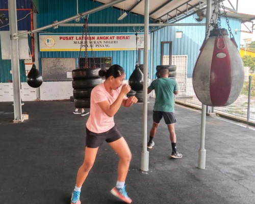 Porsi Latihan Atlet Tinju PON Maluku Ditambah