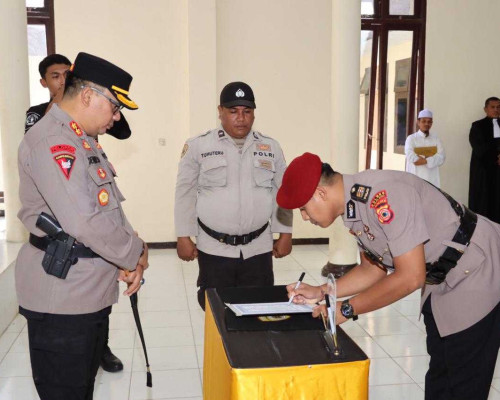 Kapolres SBB Sertijab Dua Kasat