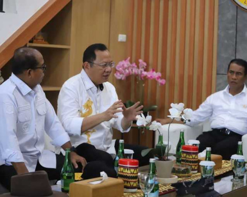 Ketua Komisi IV DPR RI: Kinerja Mentan Amran Luar biasa
