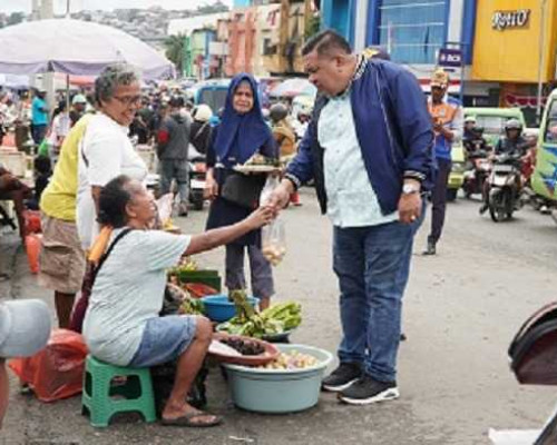 Sekkot Ambon Serap Aspirasi Warga  di Gerakan Pasar Murah