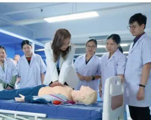 Belasan Mahasiswa Kedokteran Unpatti Dikeluarkan, Ini Alasannya