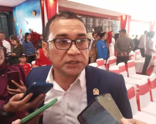 Hentihu Optimis Menang Pilkada Buru