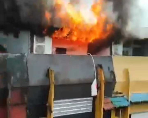 Diduga Arus Pendek Listrik, Gedung Noja Karaoke di Mardika Terbakar