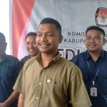 Hari Pertama Pendaftaran, Belum Ada Paslon yang Datang ke KPU Bursel
