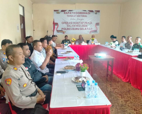 Sinergitas Kunci Keberhasilan Pengamanan Pilkada Serentak di Bursel 