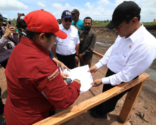 Kisah Petrus, Petani yang Terima Bantuan dari Amran Kini Berpenghasilan Rp 300 Juta Per Tahun
