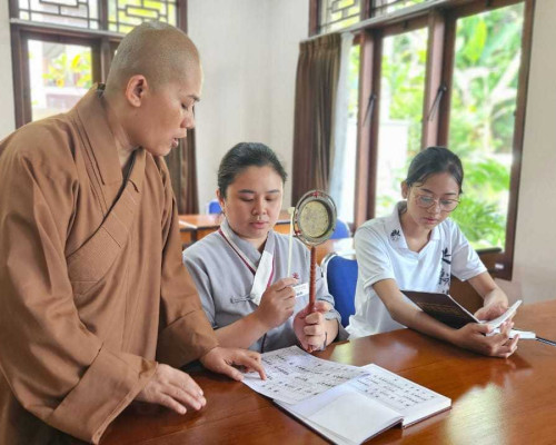 Belajar Buddhisme Humanistik Bersama Pusat Pendidikan Fo Guang Shan Indonesia (PPBFGSI)
