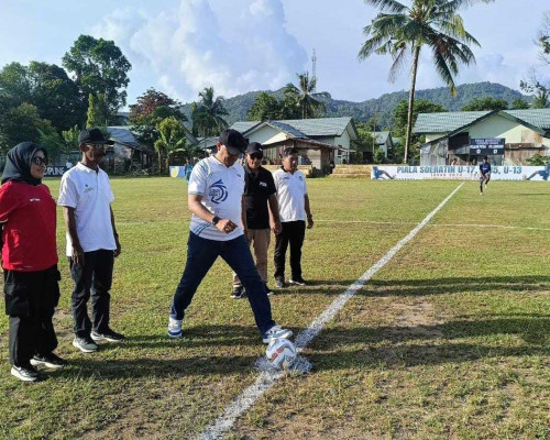 Piala Soeratin Zona Maluku Resmi Diputar, Sofyan : Semoga Lahir Talenta Muda Berkualitas