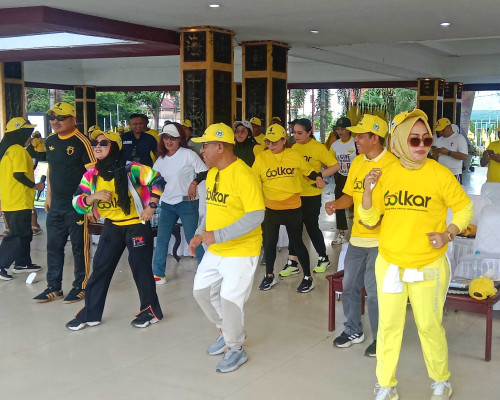 Peringati HUT ke-60, DPD Partai Golkar Maluku Gelar Senam Sehat