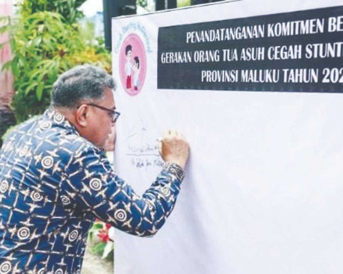 Dominggus Kaya Sambangi Desa Hunuth