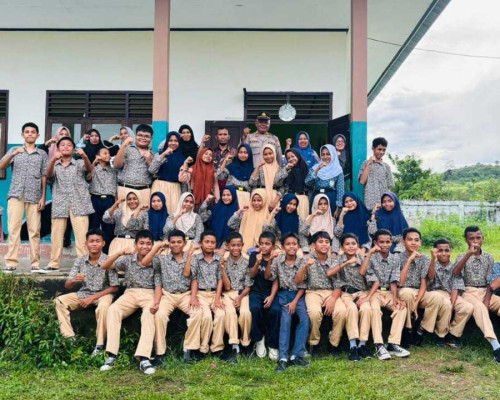 Belum Miliki Gedung Permanen,SMP Palusiwa SBT Telah Diakui Pempus