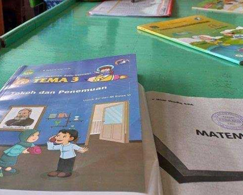 Kepsek dan Korwil di Minta Tak Main-main Soal Pengadaan Buku