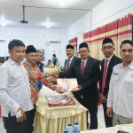 KPU Bursel Tetapkan La Hamidi- Selsily Bupati dan Wakil Bupati Bursel Terpilih