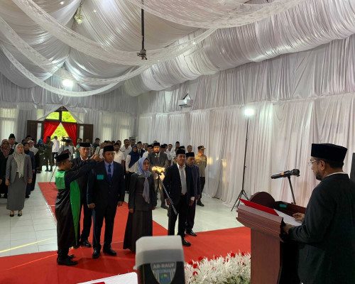 Rombak Birokrasi,Bupati SBT:Berikan Pelayanan Yang Terbaik Kepada Masyarakat