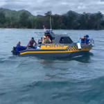 Polres Buru Selatan Bersama Tim Gabungan Basarnas Lakukan  Pencarian Korban Laka Laut