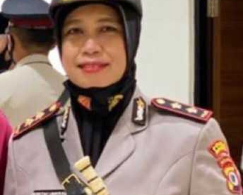 AKBP Rosita Umasugi Jabat Kabid Humas Polda Maluku