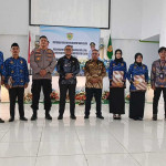 Bupati Bursel Serahkan SK kepada 107 CPNS