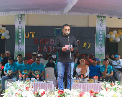 HUT RSUD Bula ke 17 Tahun ,Bupati SBT Apresiasi Kinerja Nakes dan Dokter