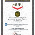 Puluhan Ribu Siswa SD P&K Ambon, Menerima Rekor MURI Dalam Menyelenggarakan Pagi Ceria Serentak