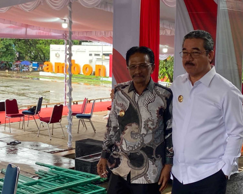 Gubernur "Janji" akan Minta PT SIM Kembalikan Lahan Sengketa Kepada Warga