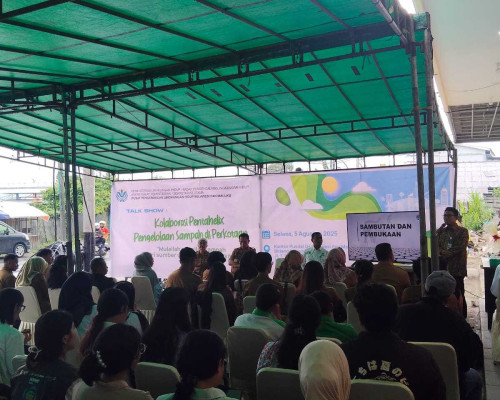 KLHK Hadir di Kota Ambon untuk Dekat dengan Warga