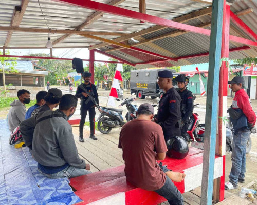 Cegah Konflik, Brimob Polda Maluku Gelar Patroli Harkamtibmas di Bula