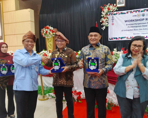 Pemkab Bursel Evaluasi Pembangunan Desa Melalui Workshop