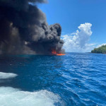 Kapal Kayu Angkut 35 Ton Minyak Tanah Tujuan Banda Terbakar