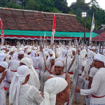 Ribuan Warga Saksikan Cakalele 'Ma'atenu' di Negeri Pelauw  AMBON, AT-Rritual cakalele (