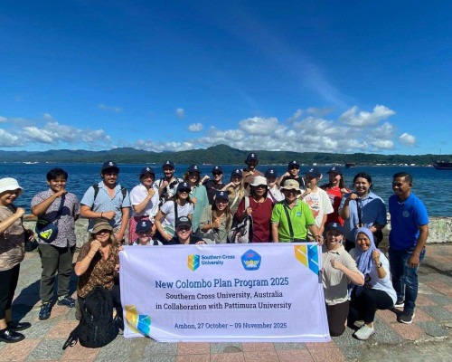 Studi Tour ke Ambon, Mahasiswa Australia Belajar Tentang  Ekosistem Laut dan Pengelolaan Sampah