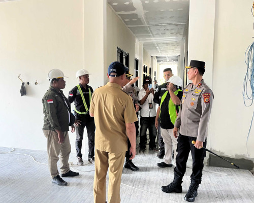 Kapolda Maluku Puas Terhadap Rusun Polsek PP Aru.