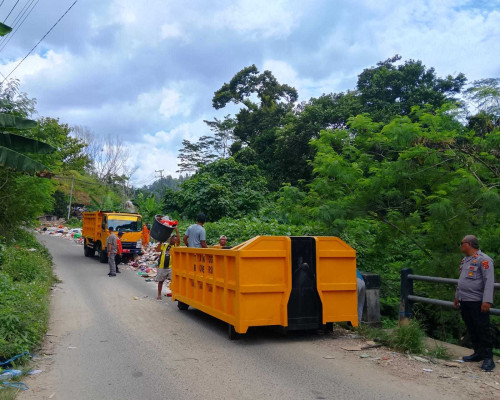 Pasca Diprotes Warga, DLHP Langsung Angkat 12 Ton Sampah dari Arbes