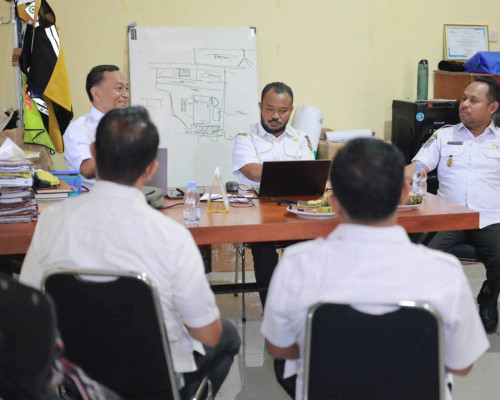 Dorong Transparansi Layanan Publik, Wabup Tinjau Inovasi Digital PUPR Malteng