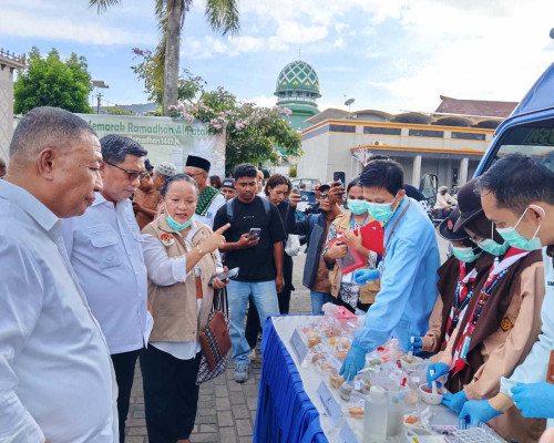 Takjil Berbuka Puasa di Kota Ambon Aman dari Zat Berbahaya