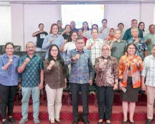 Wali Kota Ambon Tekankan Respons Cepat Kenaikan Harga, TPID Susun Strategi 2025–2027