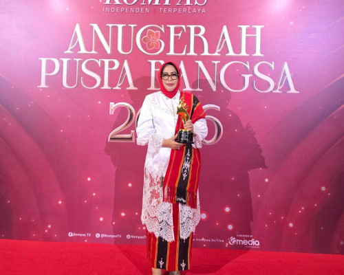 Penghargaan Puspa Adhikara, Ely : Ini Untuk Perempuan Ambon