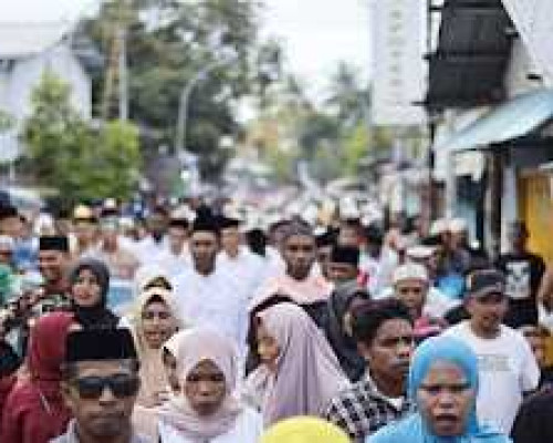 Bupati Aru Lepas Pawai Taaruf Ramadhan
