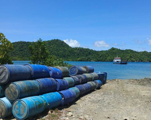 Pastikan Penyaluran  BBM Tepat Sasaran, Indag Bursel Kirim Tim ke Leksula 