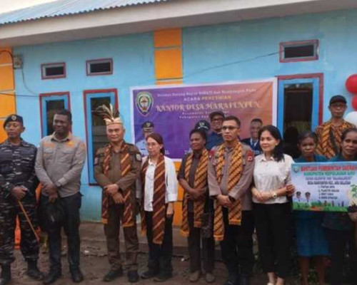 Perkuat Ketahanan Pangan dan Budaya, Bupati Aru Kunjungi Dua Desa di Aru Selatan