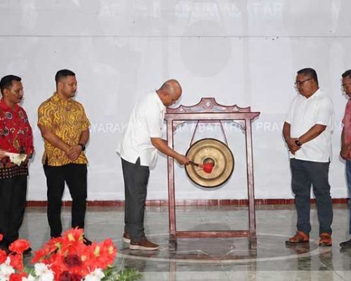 Kaidel Apresiasi Komitmen Masyarakat pada Pra Musyawarah Hukum Adat Aru